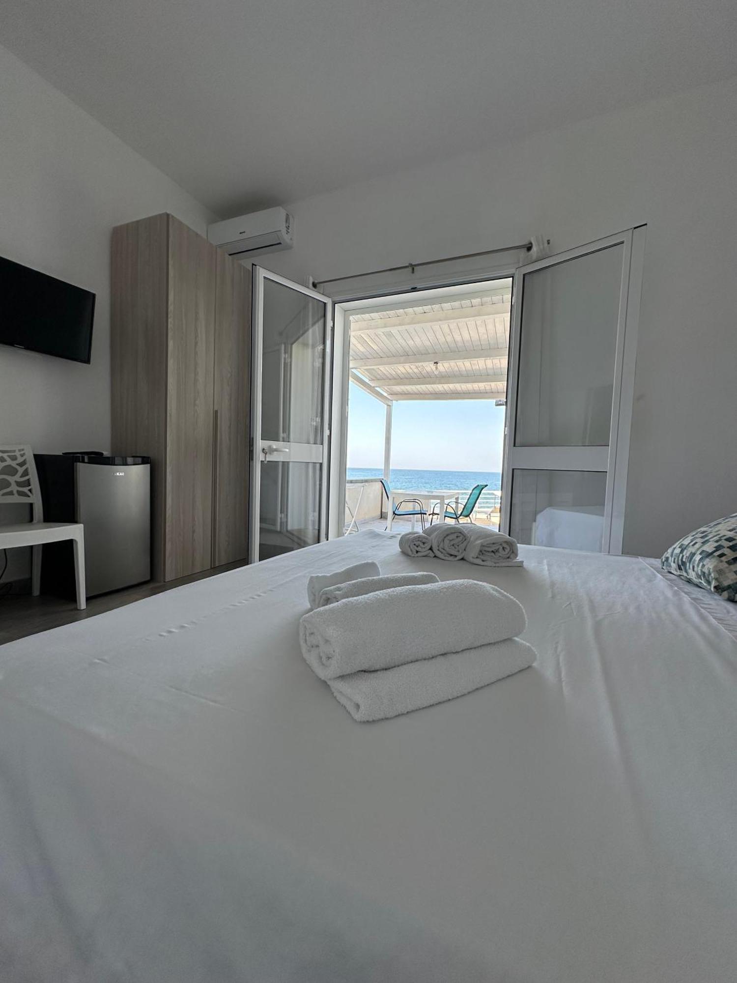 Hotel Il Faraglione Lido di Noto Zewnętrze zdjęcie